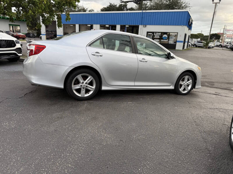 2012 Toyota Camry SE