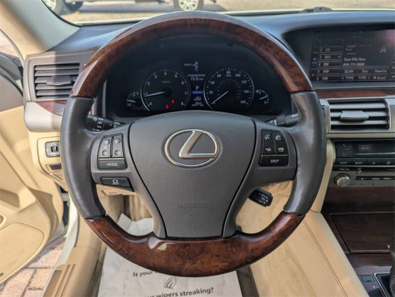 2015 Lexus LS 460