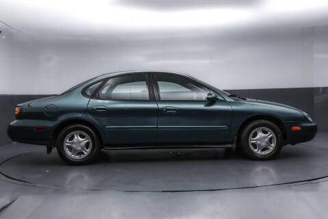 1997 Ford Taurus GL