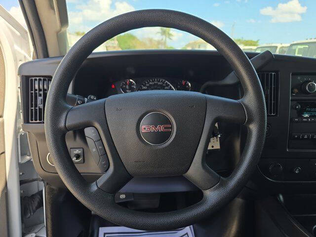 2024 GMC Savana 2500