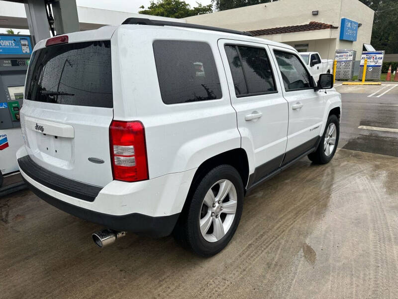 2017 Jeep Patriot Latitude photo 5