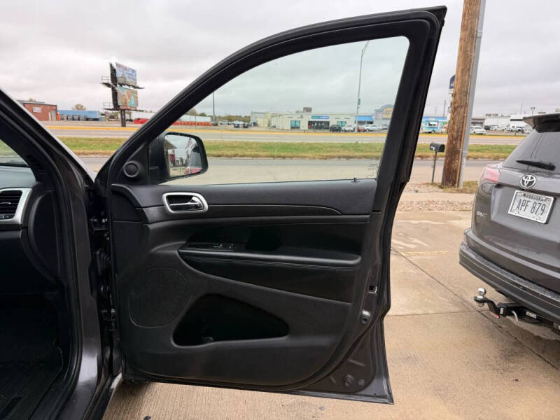 2015 Jeep Grand Cherokee Altitude