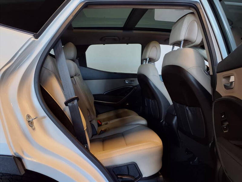 2017 Hyundai Santa Fe Sport 2.0T Ultimate