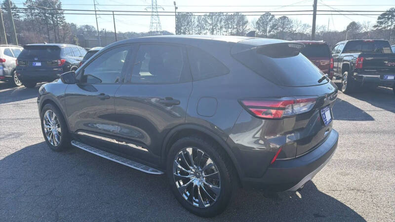 2020 Ford Escape S