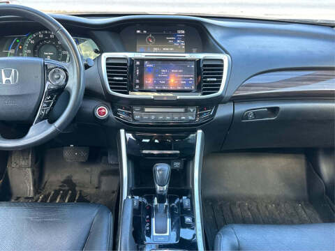 2017 Honda Accord Hybrid EX-L