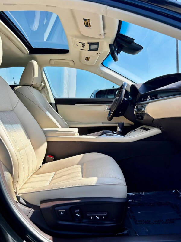 2018 Lexus ES 350