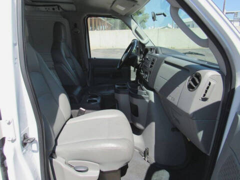 2011 Ford E-Series E-250
