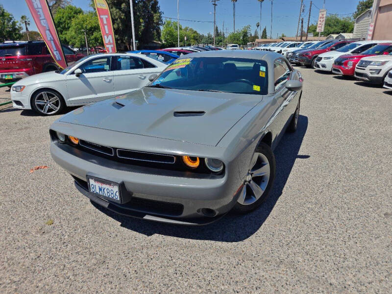 2019 Dodge Challenger SXT