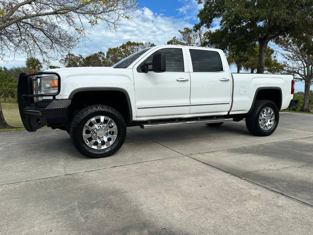 2015 GMC Sierra 2500HD for sale at DIESEL TRUCK SOURCE in Sebastian, FL