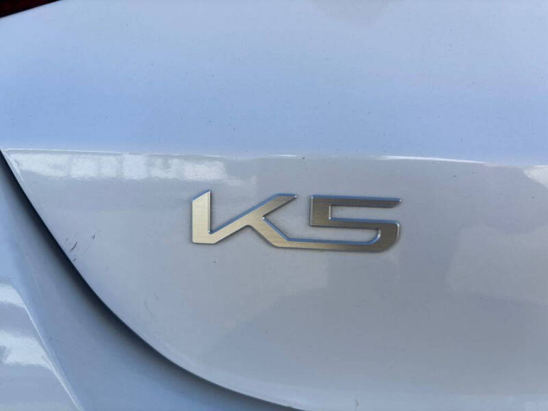2023 Kia K5 LXS