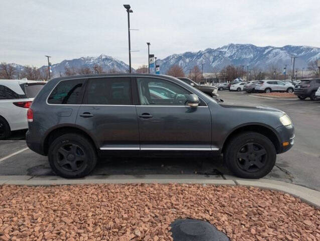 2004 Volkswagen Touareg for sale at Axio Auto Boise in Boise, ID