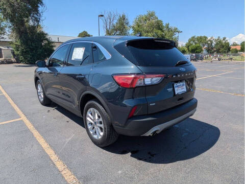 2022 Ford Escape SE