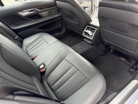 2019 BMW 7 Series 740i xDrive