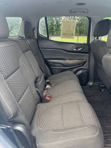 2018 GMC Acadia SLE-2