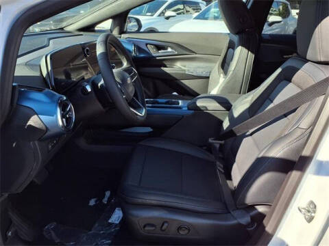 2026 Chevrolet Equinox EV LT 2