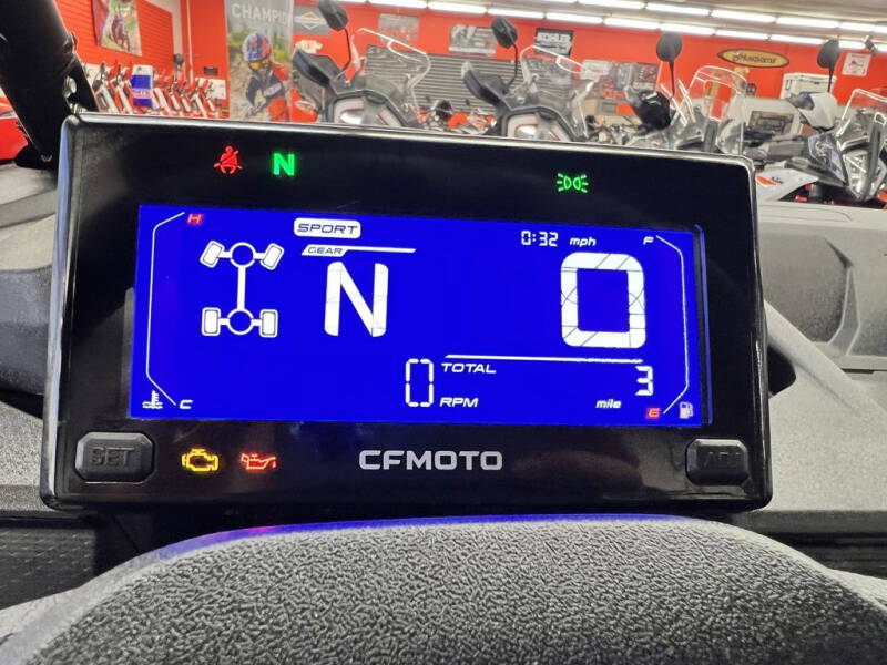 2024 CFMoto 800 ZForce Trail