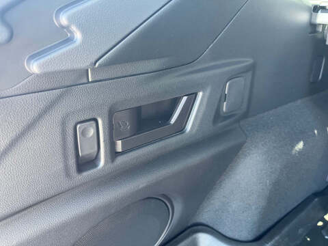 2025 Subaru Outback Limited XT