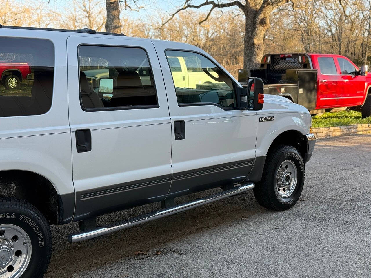 2003 Ford Excursion for sale at Sthrn Truck & Auto, LLC. in Weatherford, TX