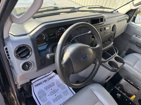 2009 Ford E-Series E-150