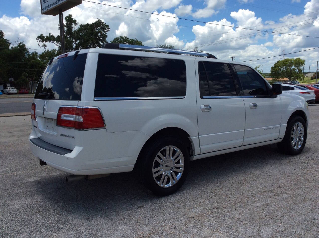 2010 Lincoln Navigator L for sale at SPRINGTIME MOTORS in Huntsville, TX