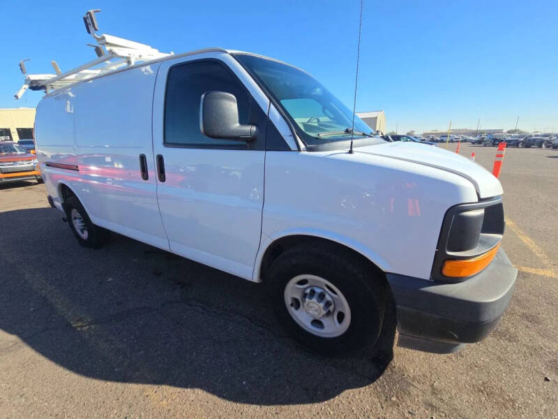2017 Chevrolet Express 2500