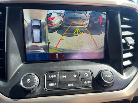 2017 GMC Acadia Denali