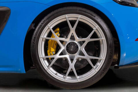 2024 Porsche 718 Cayman GT4 RS