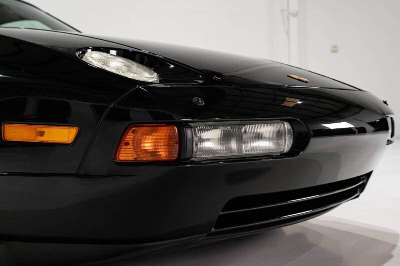 1995 Porsche 928 GTS