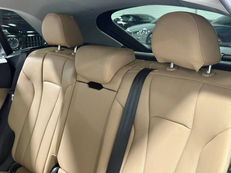 2019 Audi Q8 quattro Prestige 55 TFSI