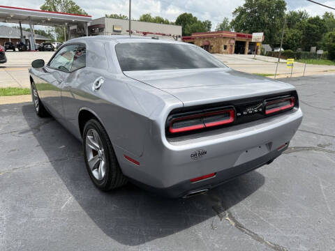 2016 Dodge Challenger SXT