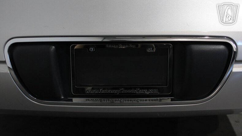 2004 Ford Thunderbird Deluxe