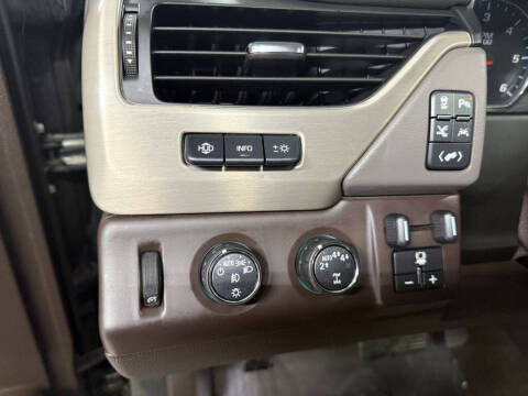 2017 GMC Yukon XL Denali