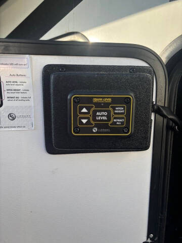 2017 Grand Design RV Momentum