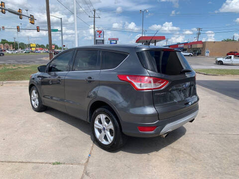 2015 Ford Escape SE