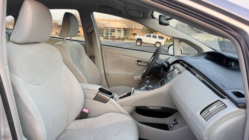 2012 Toyota Prius Two
