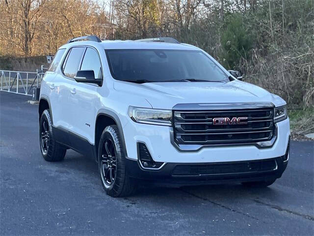 2023 GMC Acadia AT4