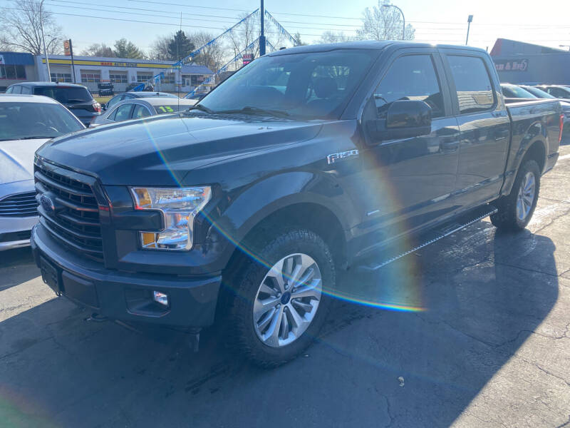 2017 Ford F-150 for sale at Lee's Auto Sales in Garden City MI