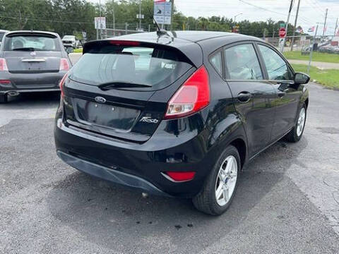 2017 Ford Fiesta SE