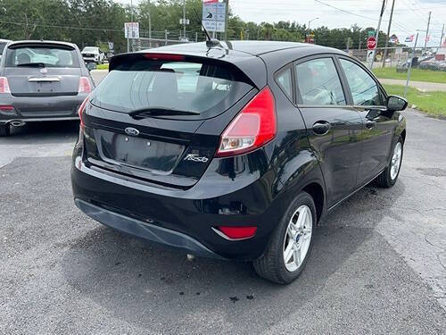 2017 Ford Fiesta SE