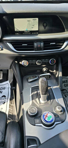 2018 Alfa Romeo Stelvio Ti Sport