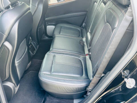 2016 Lincoln MKX Black Label