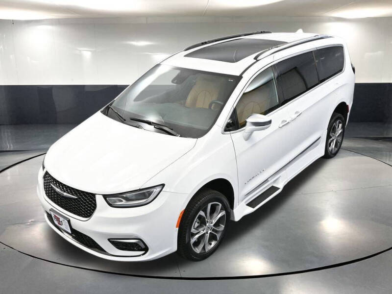 2022 Chrysler Pacifica Pinnacle