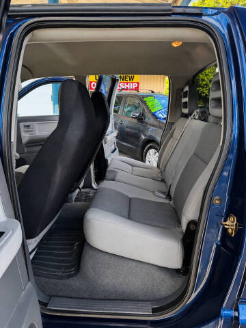 2006 Dodge Dakota ST