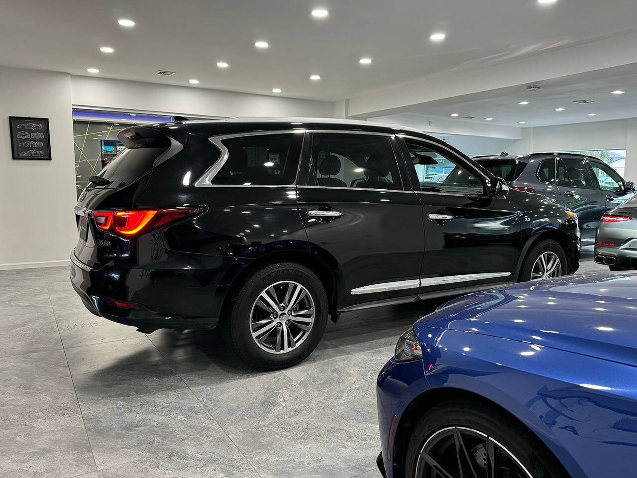 2020 INFINITI QX60 for sale at Alpha Auto Long Island in Westbury, NY