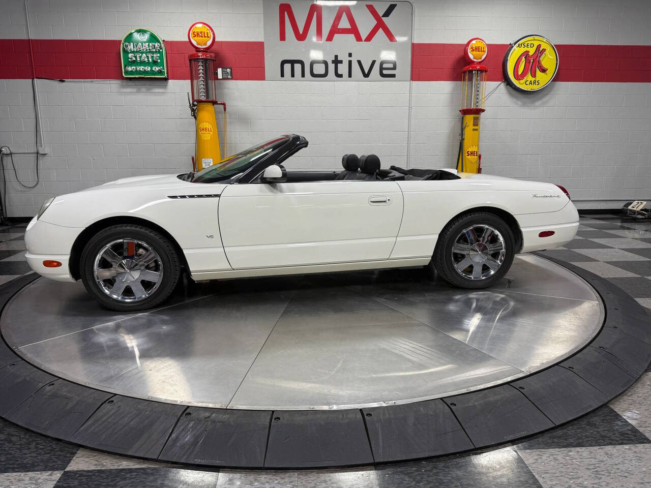 2003 Ford Thunderbird 166