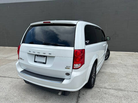 2017 Dodge Grand Caravan SXT