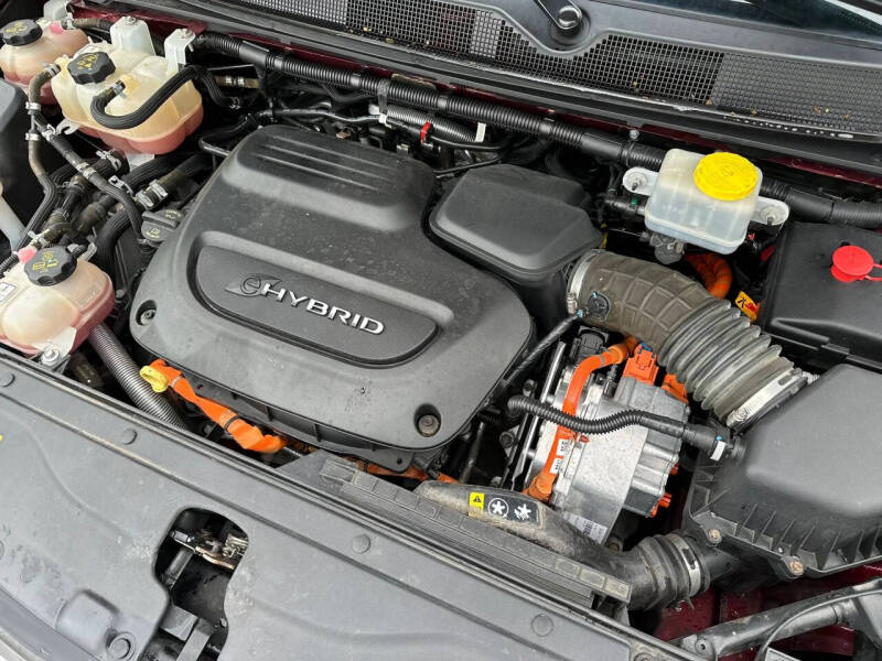 2018 Chrysler Pacifica Hybrid Limited