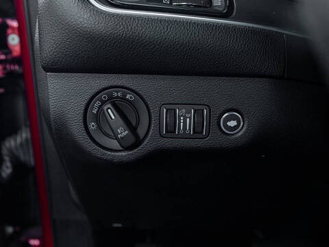 2018 Dodge Challenger SXT Plus