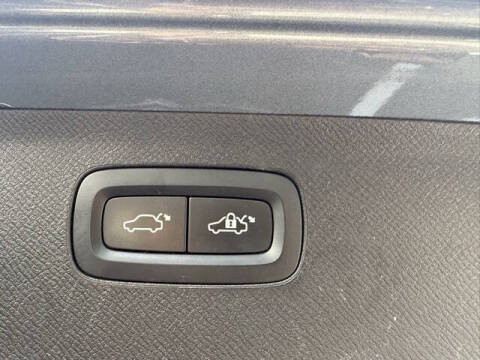 2018 Volvo XC90 T6 Inscription