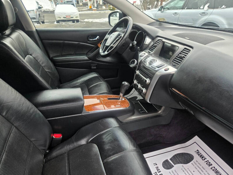 2011 Nissan Murano LE